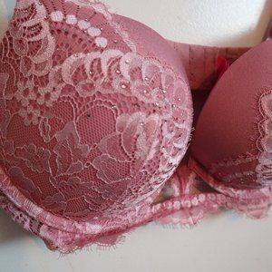 🍦La Senza Baby Pink Beyond Sexy Bra 34D🍦